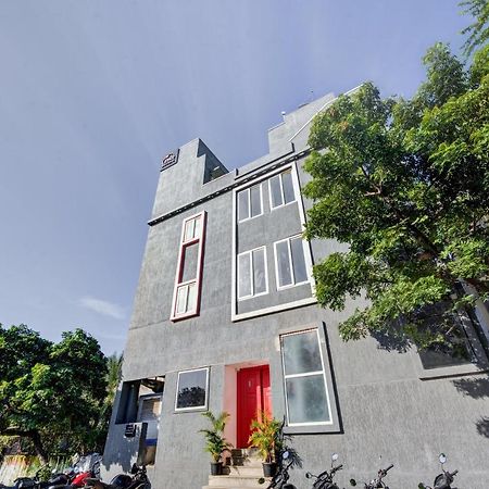 Upar Hotels Uthandi, Ecr Chennai Luaran gambar